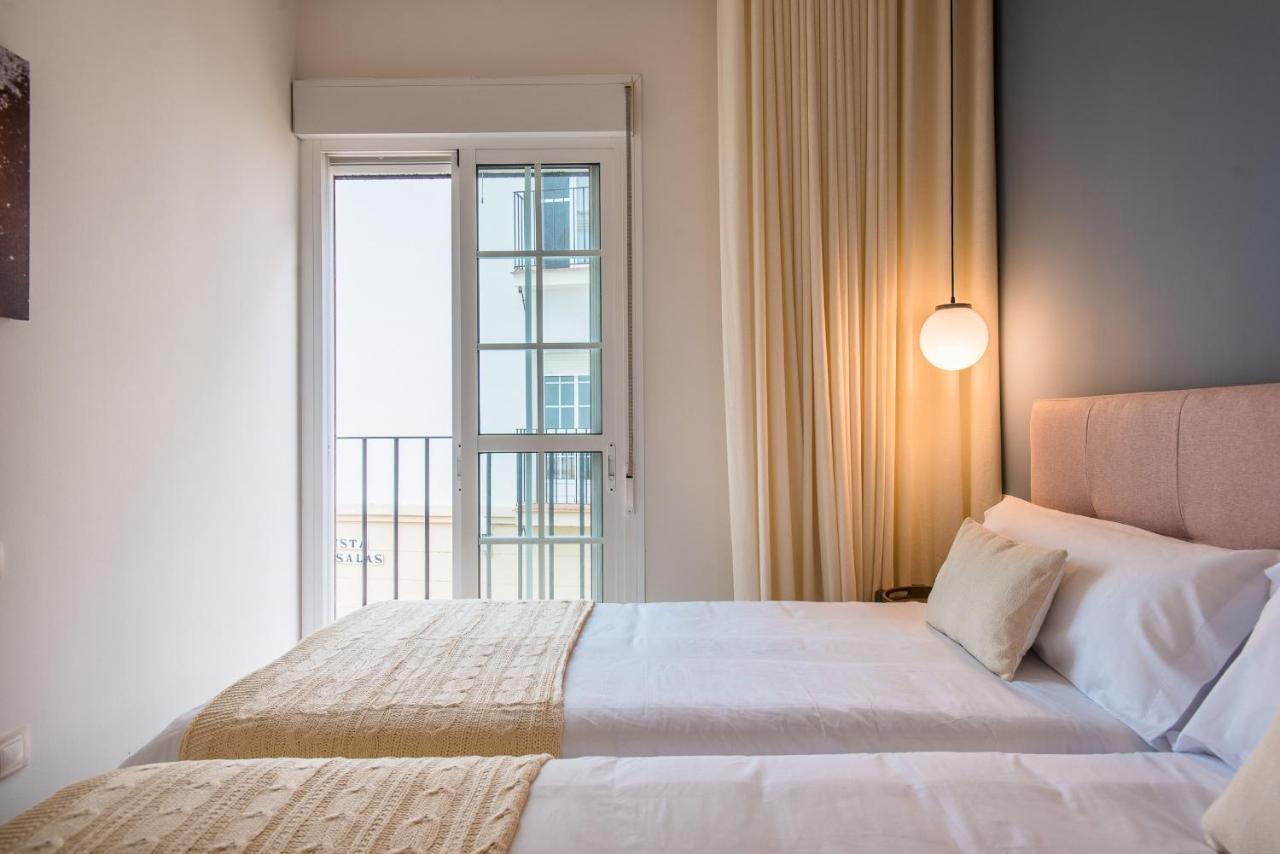 Magno Apartments Paseo De La O - Private Parking Included Sevilha Exterior foto